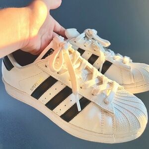 Women’s Adidas Sneakers